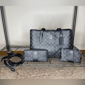 Coach Set. Purse with optional shoulder strap, wallet, and wristlet.